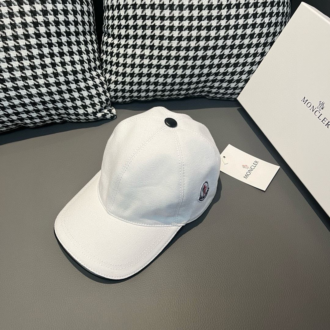 Moncler Caps